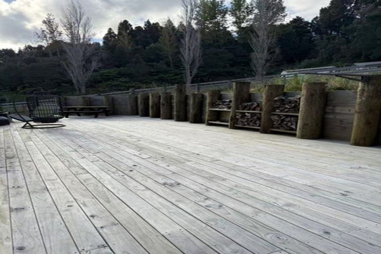 Photo of property in 18 Manuka Drive, Whangamata, 3691