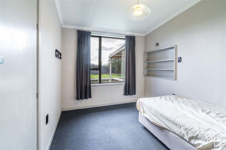 Photo of property in 64 Highfield Terrace, Newfield, Invercargill, 9812