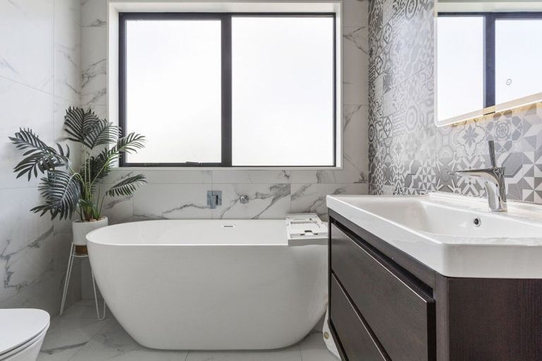 Photo of property in 8 Hato Road, Hobsonville, Auckland, 0616