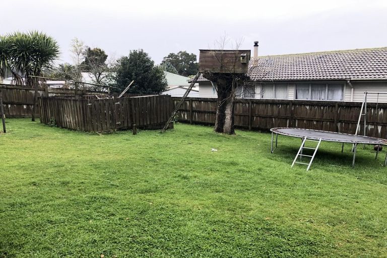 Photo of property in 86 Harrington Road, Henderson, Auckland, 0610