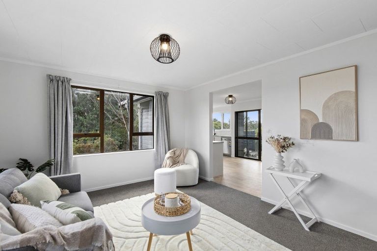 Photo of property in 201 Holborn Drive, Stokes Valley, Lower Hutt, 5019