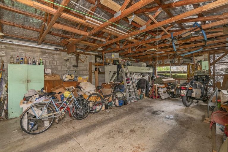 Photo of property in 14 Hamilton Crescent, Whitianga, 3510