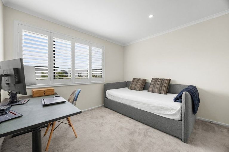 Photo of property in 21 Grey Warbler Road, Hobsonville, Auckland, 0616