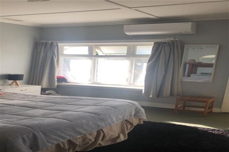 Photo of property in 88 Tukapa Street, Westown, New Plymouth, 4310