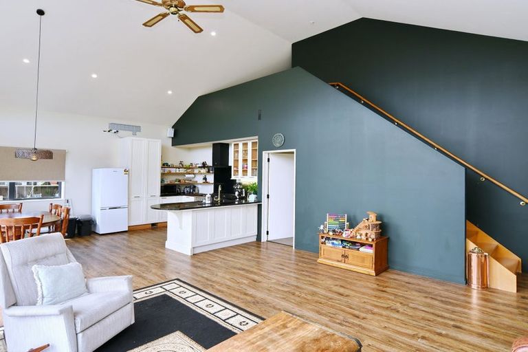 Photo of property in 375 Port Hills Road, Hillsborough, Christchurch, 8022