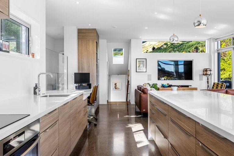 Photo of property in 33a Bowenvale Avenue, Cashmere, Christchurch, 8022