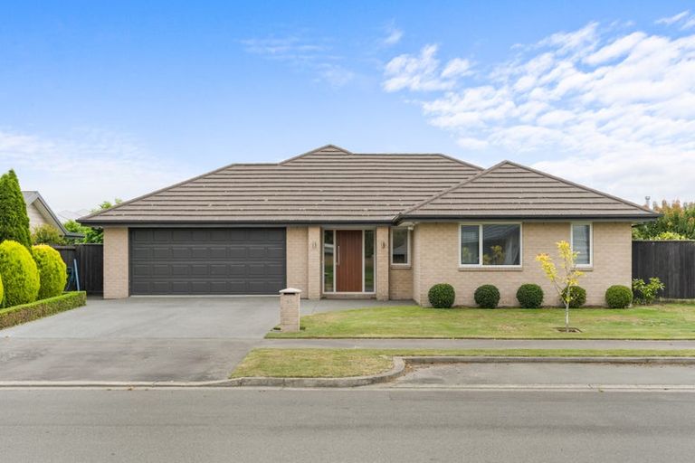 Photo of property in 83 Mcmahon Drive, Aidanfield, Christchurch, 8025