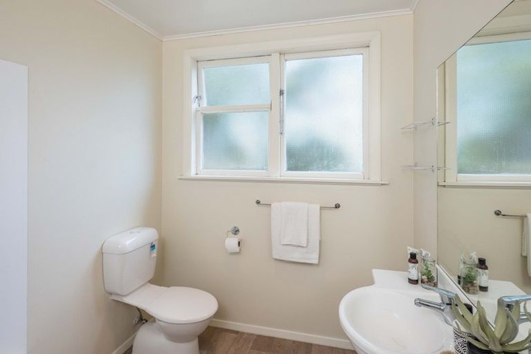 Photo of property in 8 Tobruk Street, Karori, Wellington, 6012