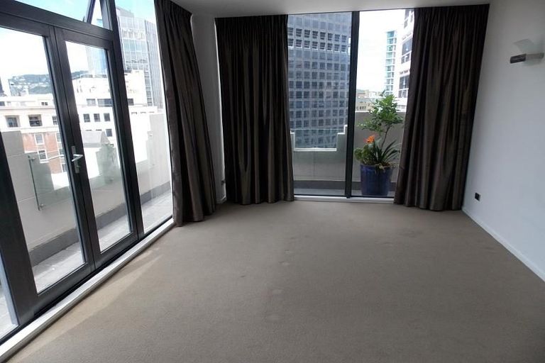 Photo of property in The Quay, 9/332a1 Lambton Quay, Wellington Central, Wellington, 6011
