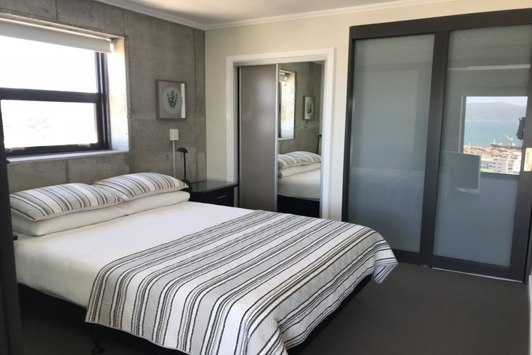 Photo of property in Frame Apartments, 1601/111 Molesworth Street, Thorndon, Wellington, 6011