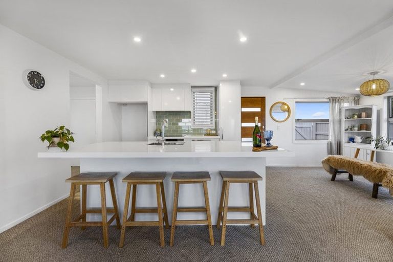 Photo of property in 4 Scroggs Hill Road, Brighton, Dunedin, 9035