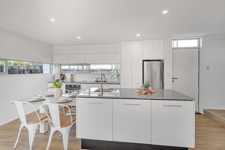 Photo of property in 72a Bishop Street, St Albans, Christchurch, 8014