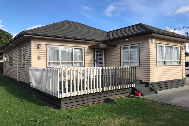 Photo of property in 69 Fitzroy Street, Papatoetoe, Auckland, 2104