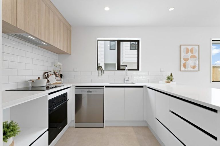 Photo of property in 174e Rathgar Road, Henderson, Auckland, 0610