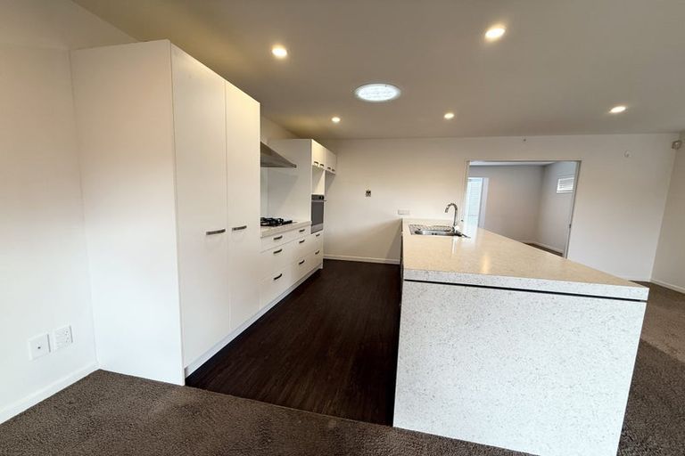 Photo of property in 11 Torrisdale Lane, Broomfield, Christchurch, 8042