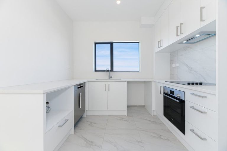 Photo of property in 9 Heketara Place, Papakura, 2110