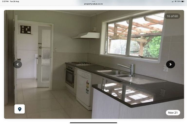 Photo of property in 21 Finn Place, Totara Vale, Auckland, 0629