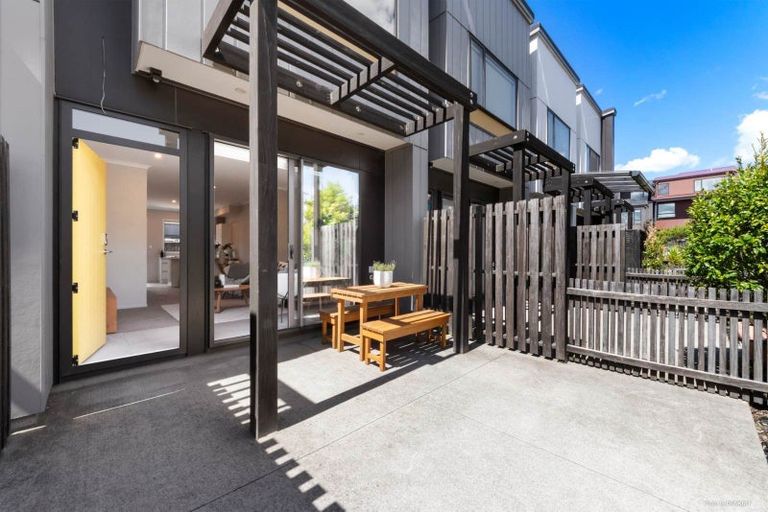 Photo of property in 13 Piko Lane, Hobsonville, Auckland, 0616