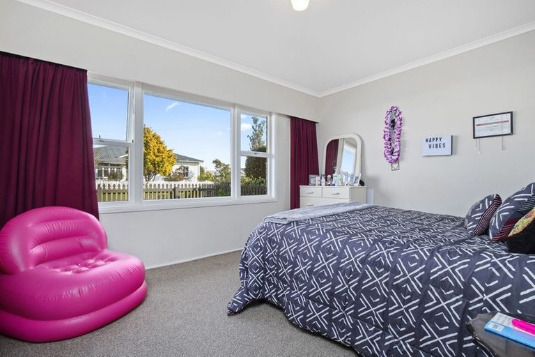 Photo of property in 102a George Street, Tuakau, 2121