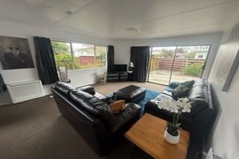 Photo of property in 1/13 Cobham Crescent, Stoke, Nelson, 7011