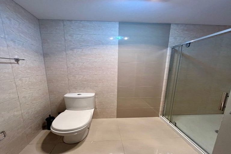 Photo of property in 7/4 Wallson Crescent, Wiri, Auckland, 2104