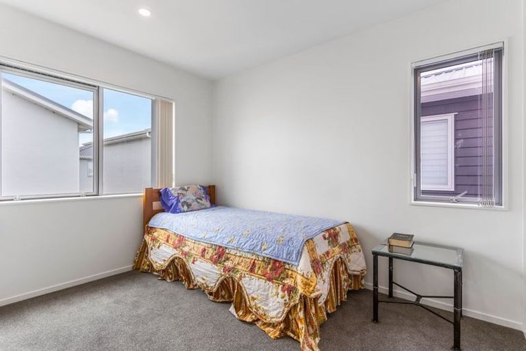 Photo of property in 23 Aviation Street, Takanini, 2112