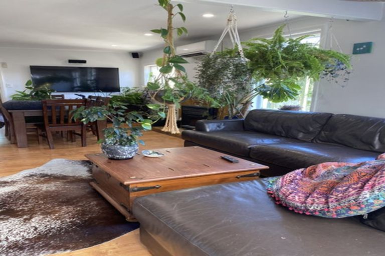 Photo of property in 21b Ward Street, Trentham, Upper Hutt, 5018