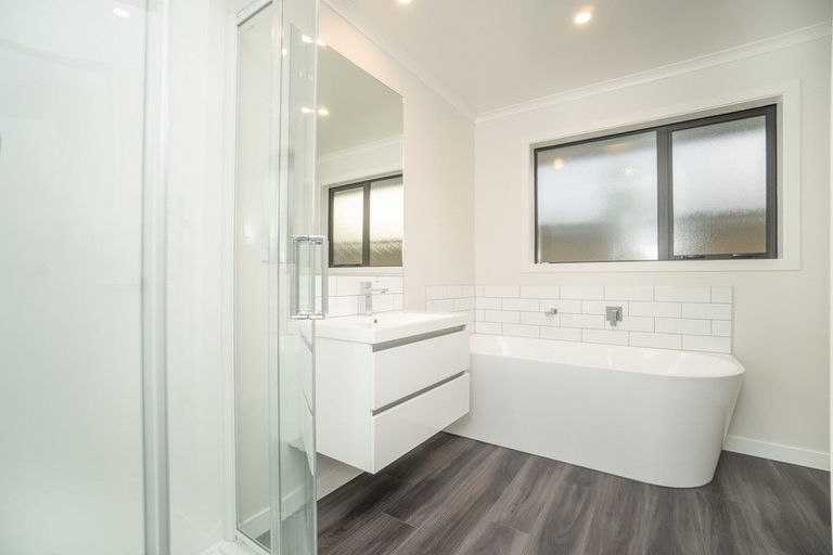 Photo of property in 6 Oldfield Lane, Marton, 4710