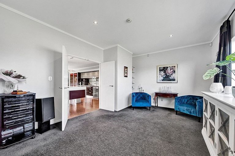 Photo of property in 39 Rata Street, Hawera, 4610