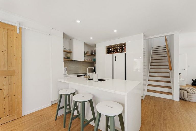 Photo of property in 34b Simpson Road, Papamoa Beach, Papamoa, 3118