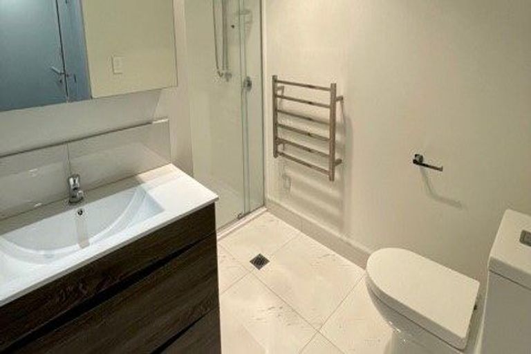 Photo of property in 208u2 Killarney Road, Frankton, Hamilton, 3204