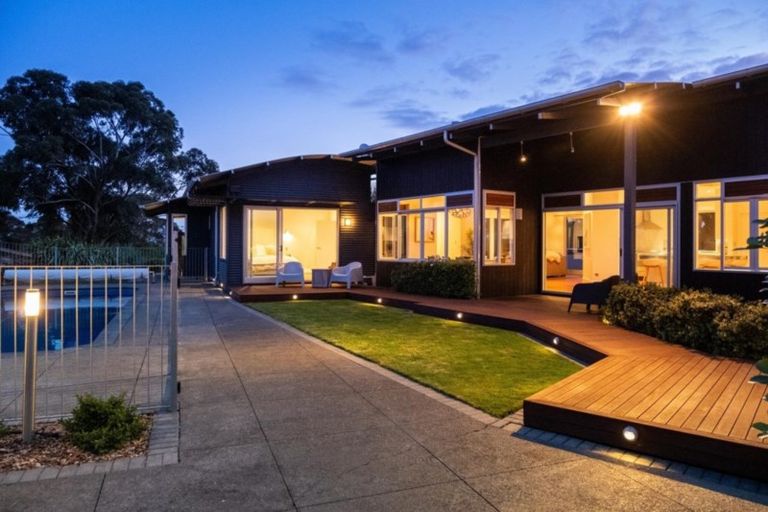 Photo of property in 57 Strome Road, Waiohiki, Napier, 4183