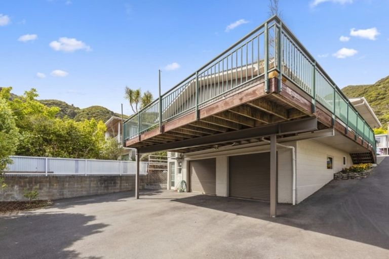 Photo of property in 9 Mission Street, Waterloo, Lower Hutt, 5011
