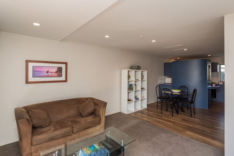Photo of property in 3/53 Ely Street, Christchurch Central, Christchurch, 8013