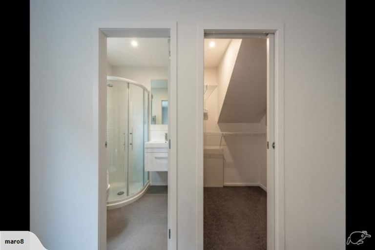 Photo of property in 86a Thurleigh Grove, Karori, Wellington, 6012