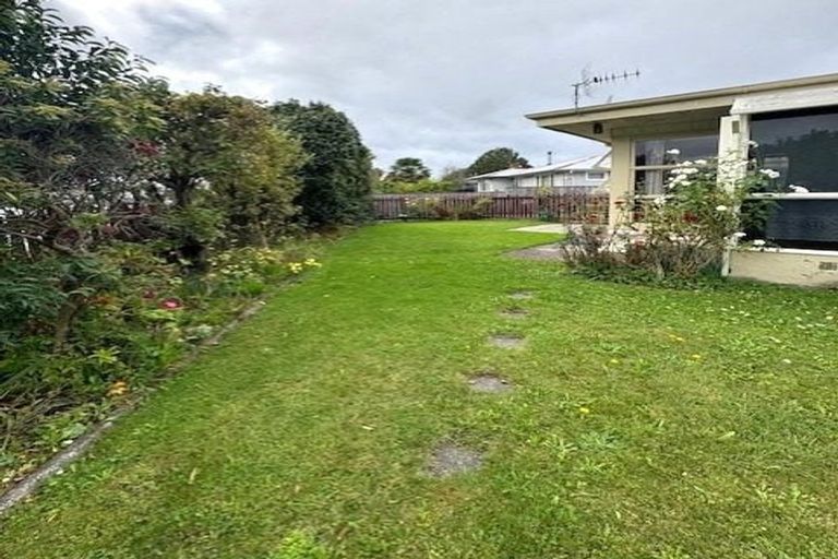 Photo of property in 412 Huia Place, Camberley, Hastings, 4120