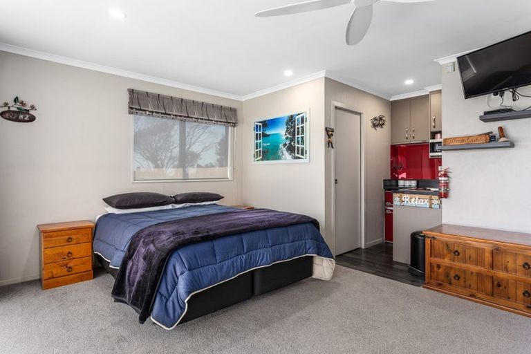 Photo of property in 87 Pakeha Street, Matata, 3194