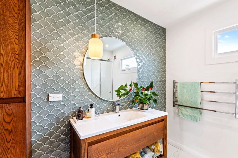 Photo of property in 409 Alexandra Street, Hastings, 4122