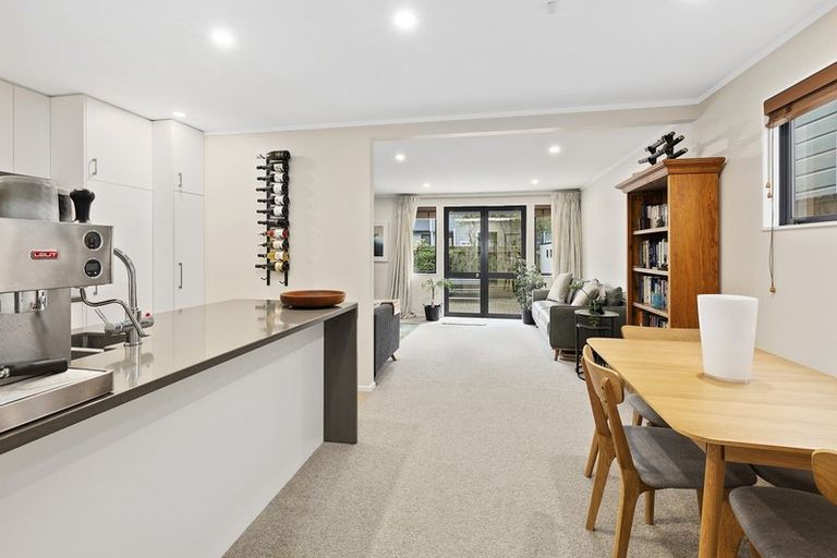 Photo of property in 88u1 Brougham Street, Mount Victoria, Wellington, 6011