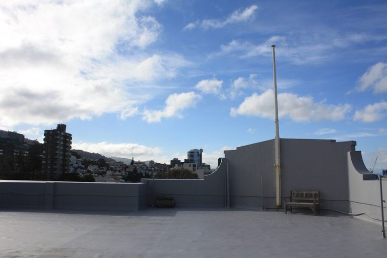 Photo of property in Blythswood Flats, 16/3f Aro Street, Aro Valley, Wellington, 6021