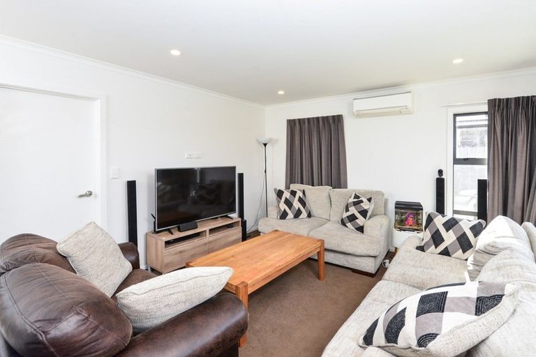 Photo of property in 11 Oolong Court, Huntington, Hamilton, 3210