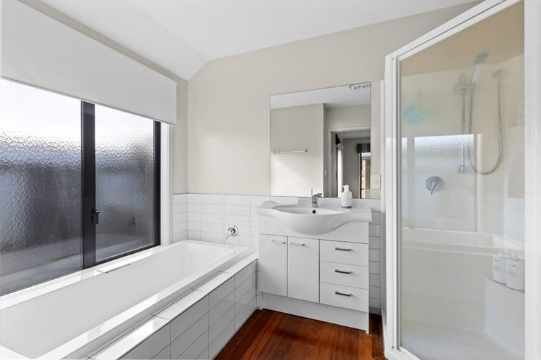 Photo of property in 1033 Reka Street, Akina, Hastings, 4122