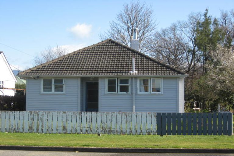 Photo of property in 162 West Street, Greytown, 5712