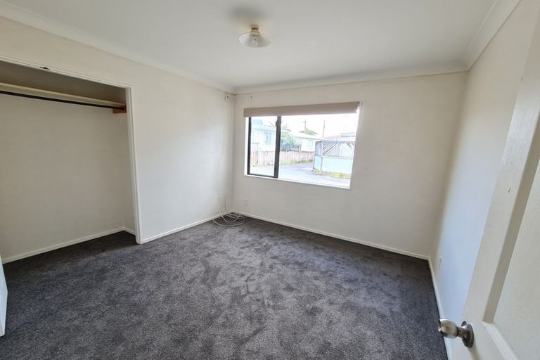Photo of property in 1/36 Metcalfe Road, Ranui, Auckland, 0612