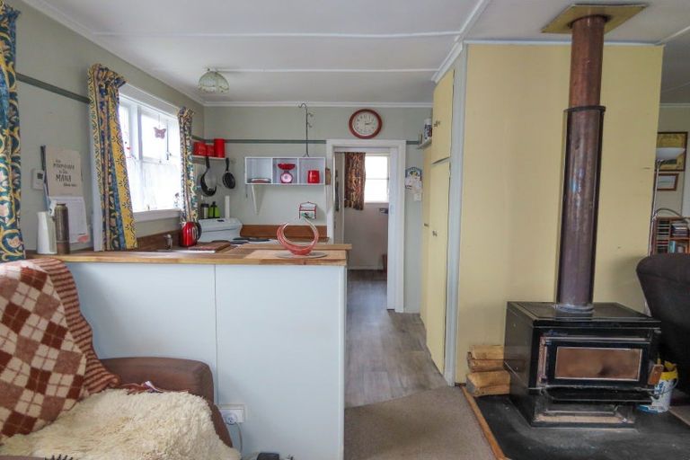 Photo of property in 8 Conlon Street, Reefton, 7830