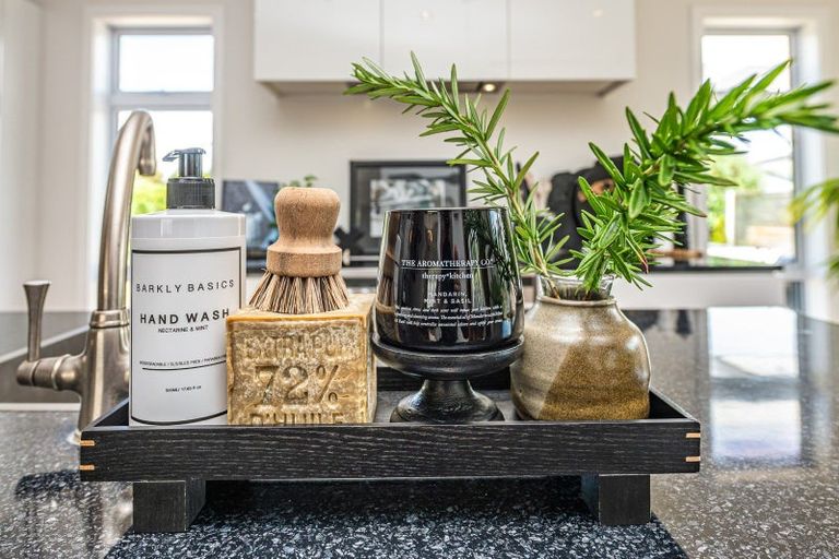 Photo of property in 19 Kent Road, Saint Johns Hill, Whanganui, 4501