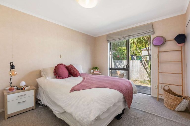 Photo of property in 33 Lazurite Drive, Westgate, Auckland, 0614