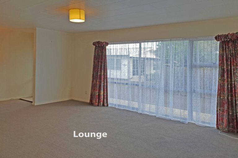 Photo of property in 2/2 Gloucester Street, Taradale, Napier, 4112
