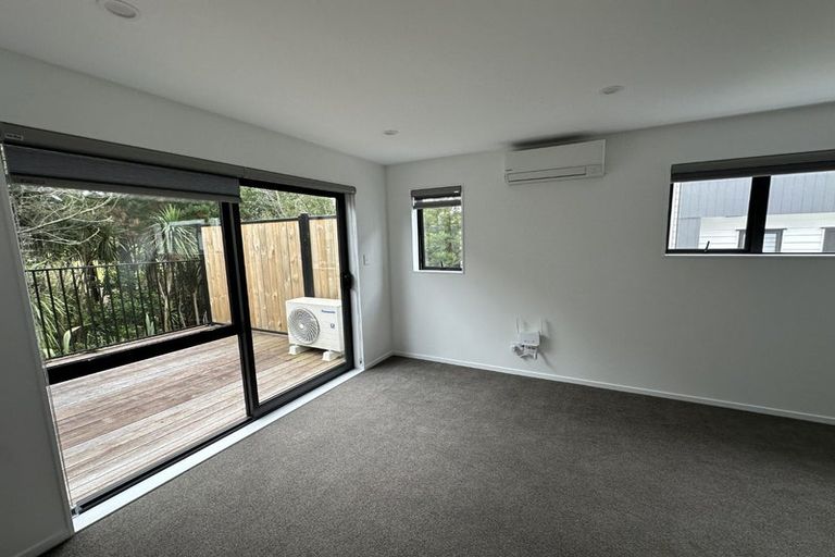 Photo of property in 50 Raupeti Lane, Henderson, 0612