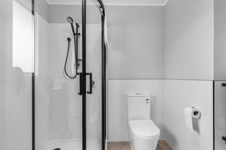 Photo of property in 54 Sikkim Crescent, Clover Park, Auckland, 2019